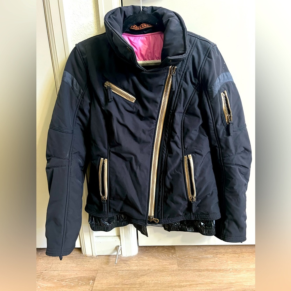 Limited Edition Frauenschuh Women’s Ski Jacket